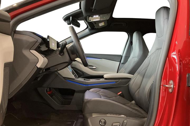 Rød Ford Explorer fra 2025