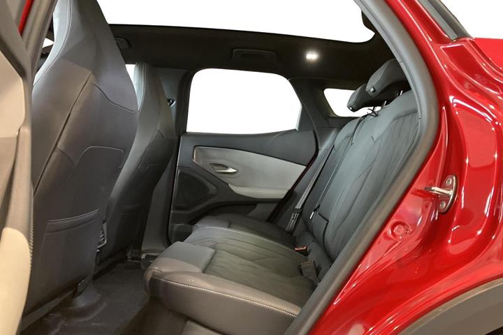 Rød Ford Explorer fra 2025