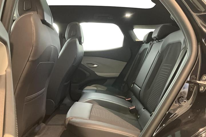Sort Ford Explorer fra 2025