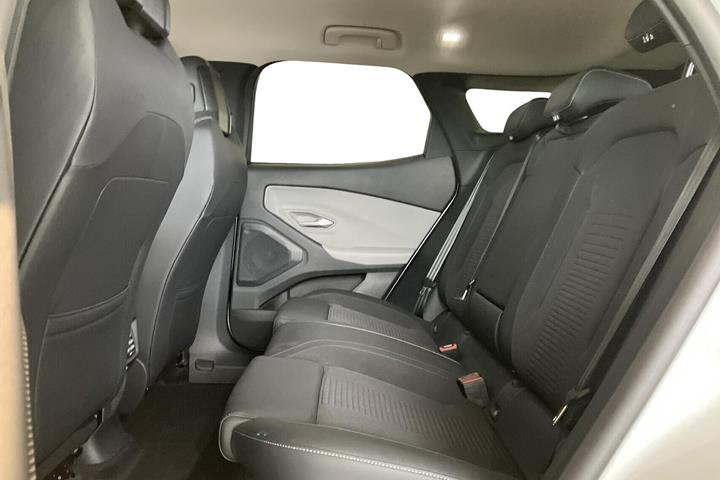 Hvid Ford Explorer fra 2025