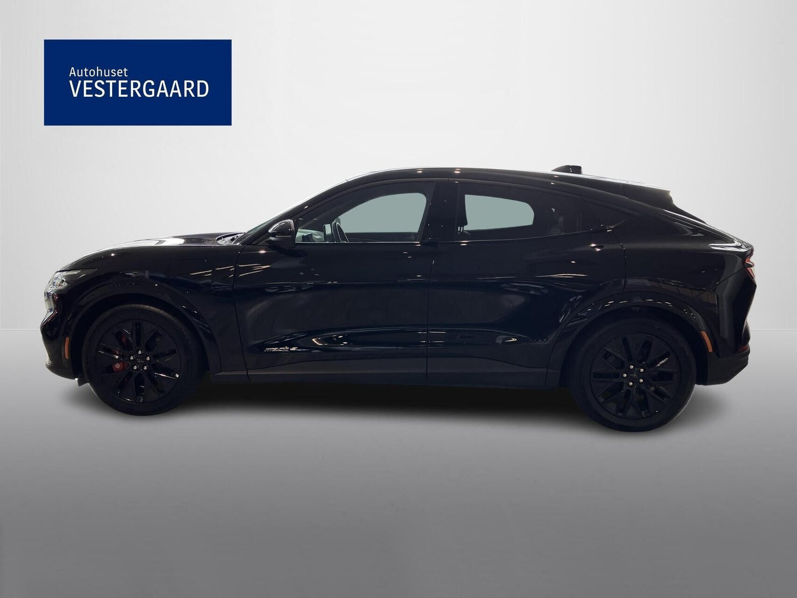 Sort Ford Mustang Mach-E fra 2026