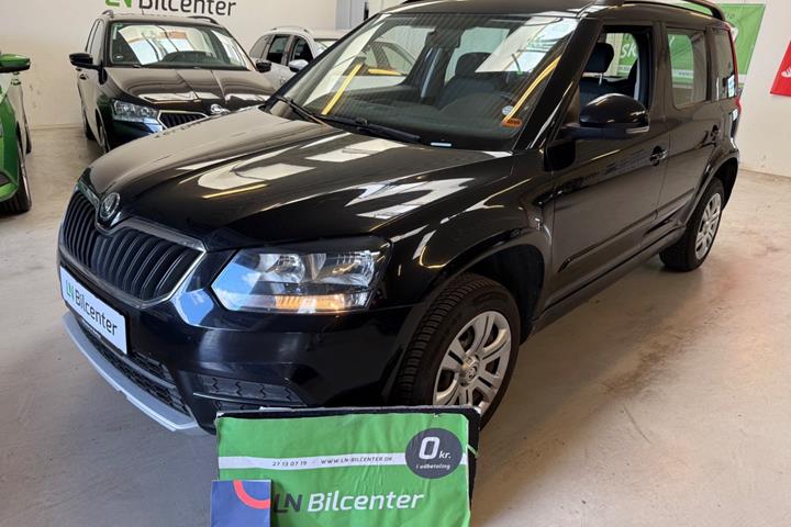 Sort Skoda Yeti fra 2016