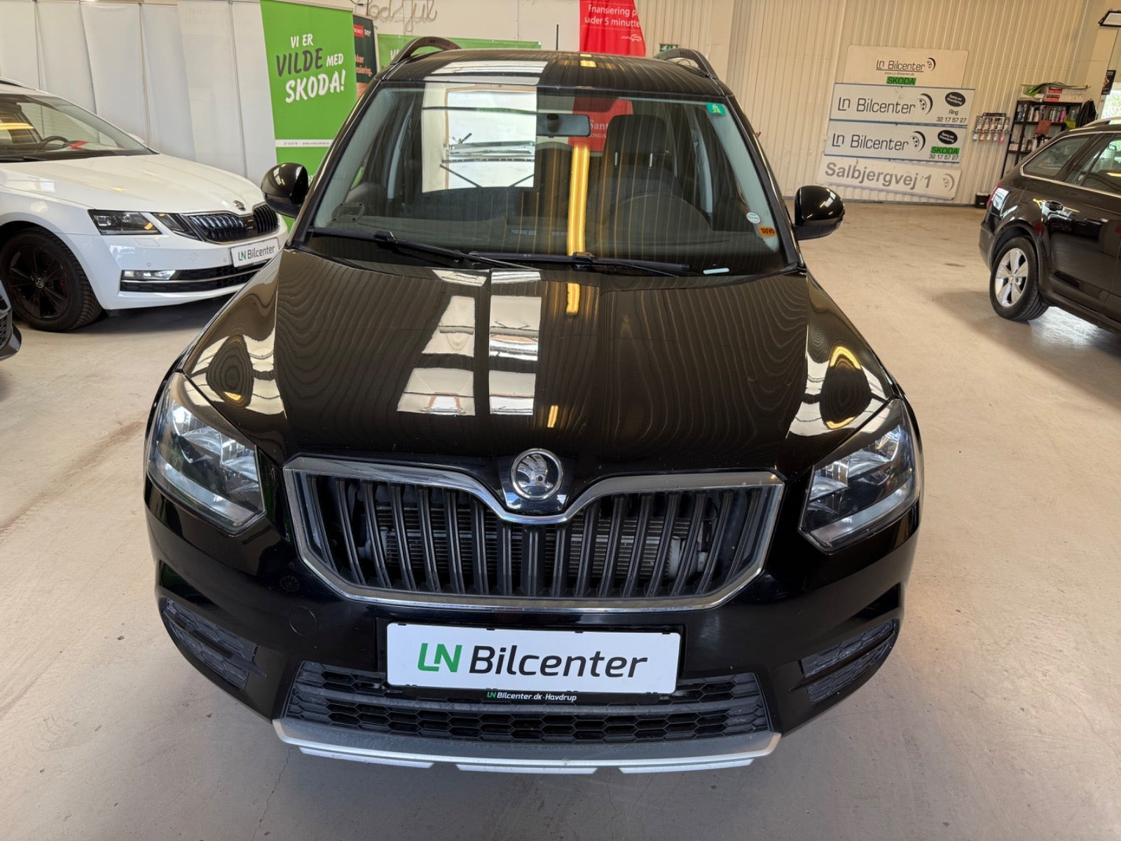 Sort Skoda Yeti fra 2016
