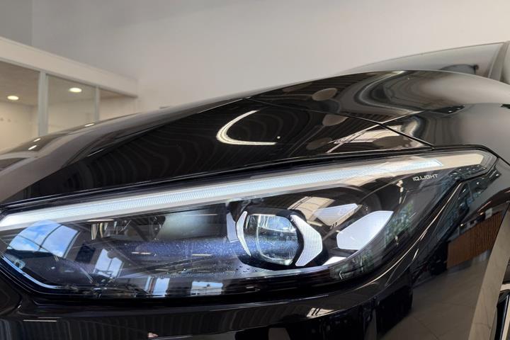 Sort VW ID.7 fra 2025