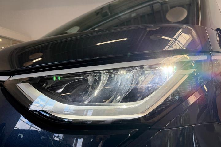 Blå VW ID.Buzz fra 2025