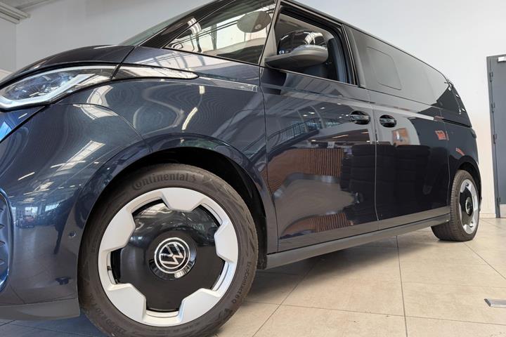 Blå VW ID.Buzz fra 2025