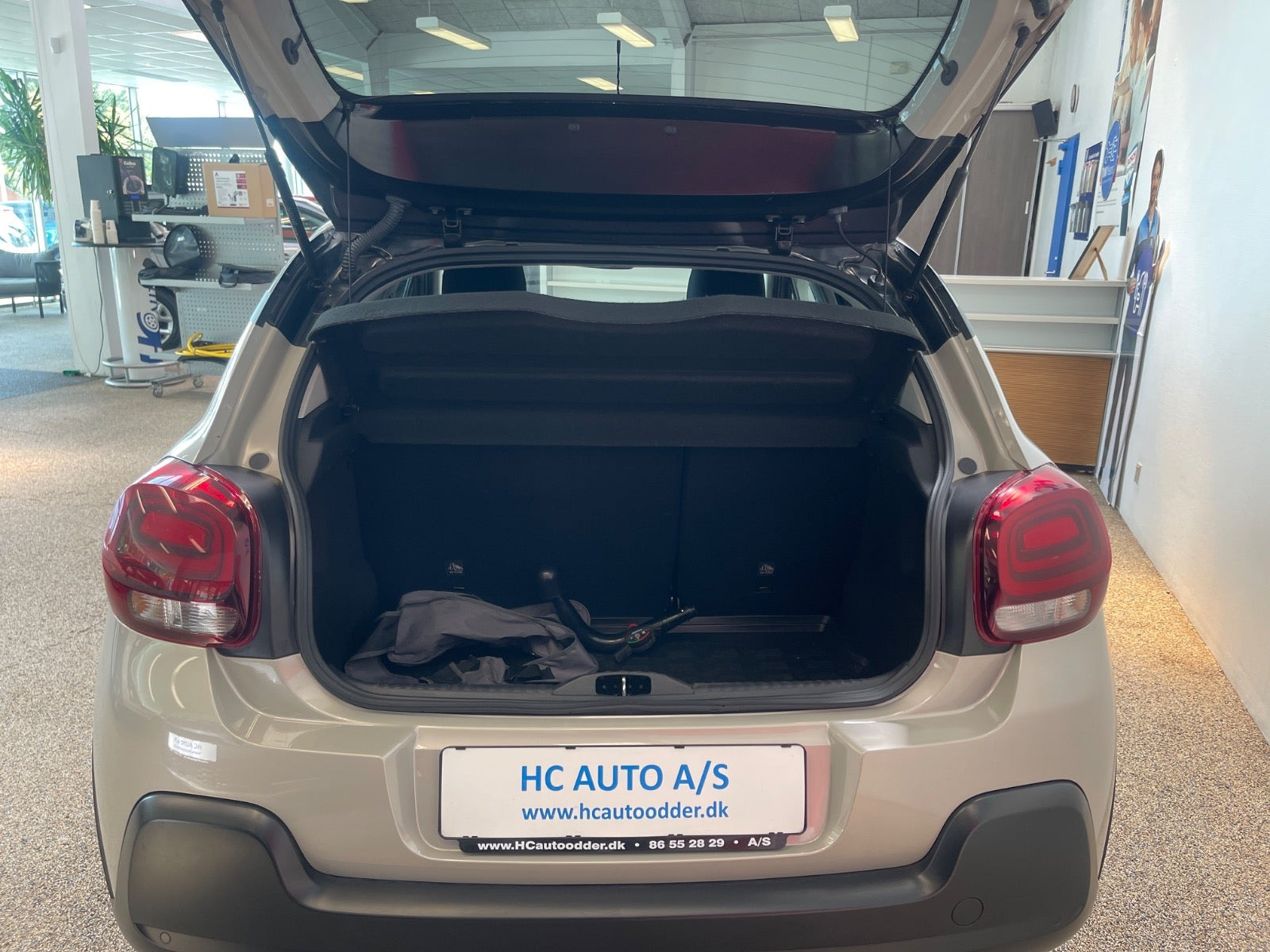 Beige Citroën C3 fra 2021