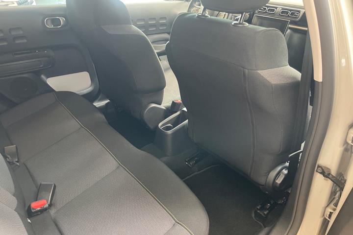 Beige Citroën C3 fra 2021