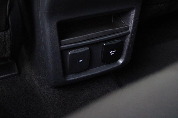 Blå Ford S-MAX fra 2022