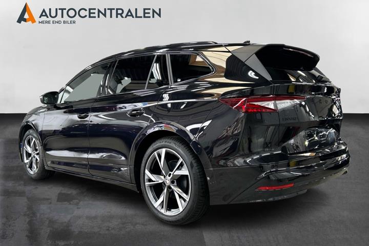Sort Skoda Enyaq fra 2025