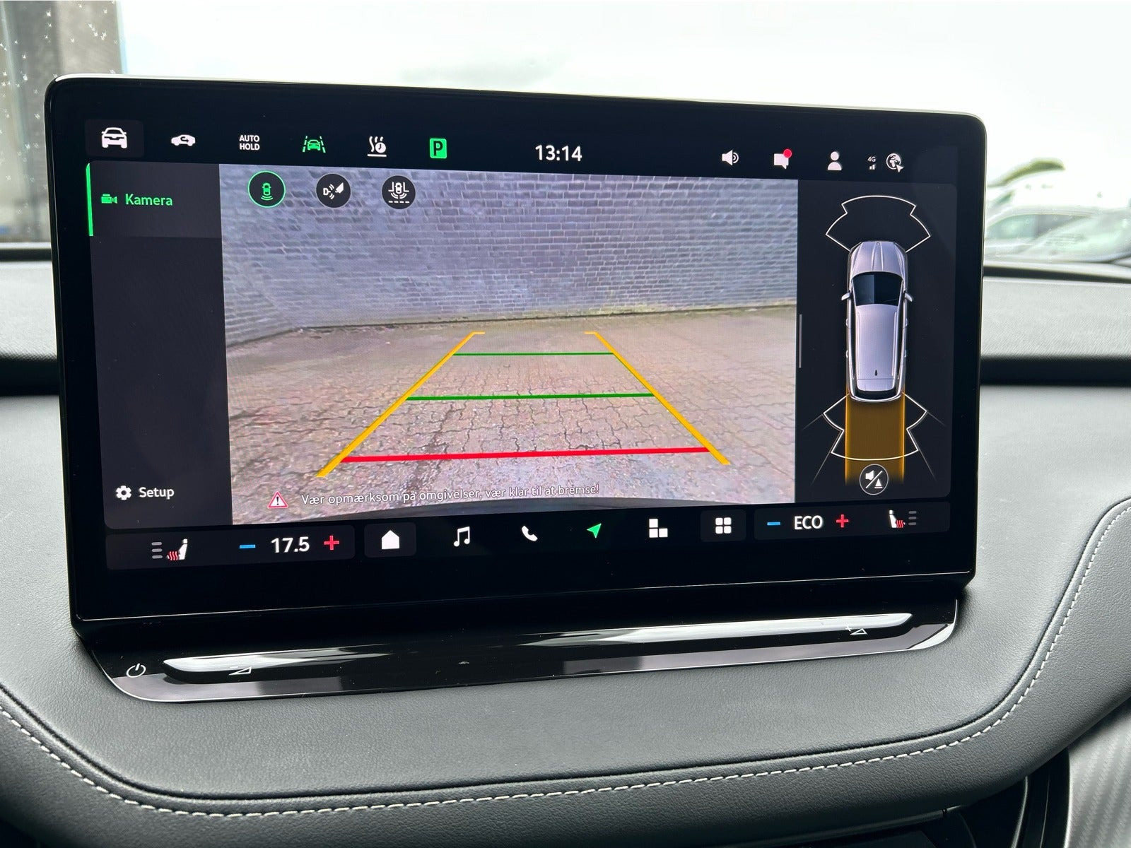 Sort Skoda Enyaq fra 2025
