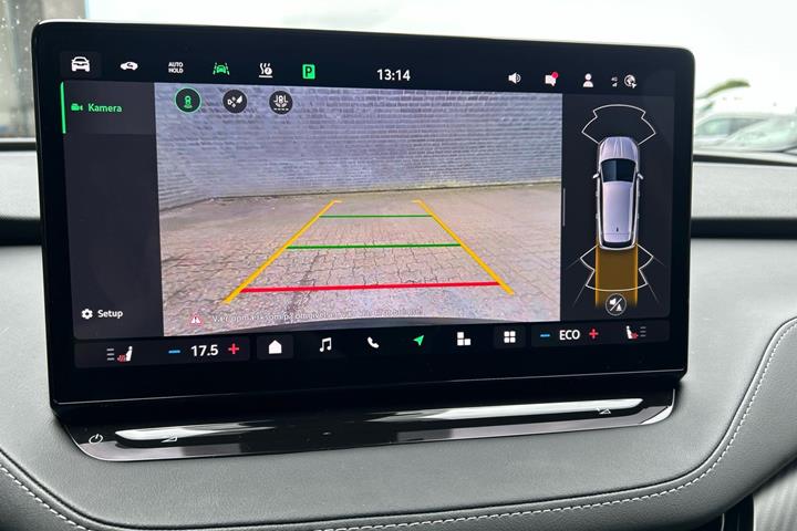Sort Skoda Enyaq fra 2025