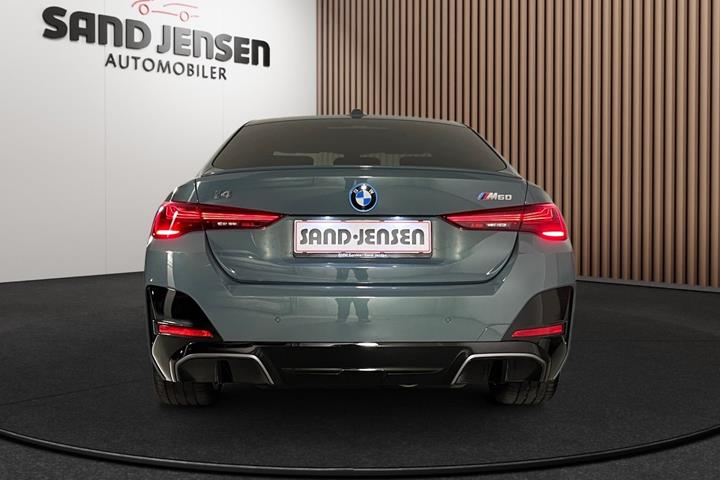 Grøn BMW i4 fra 2026
