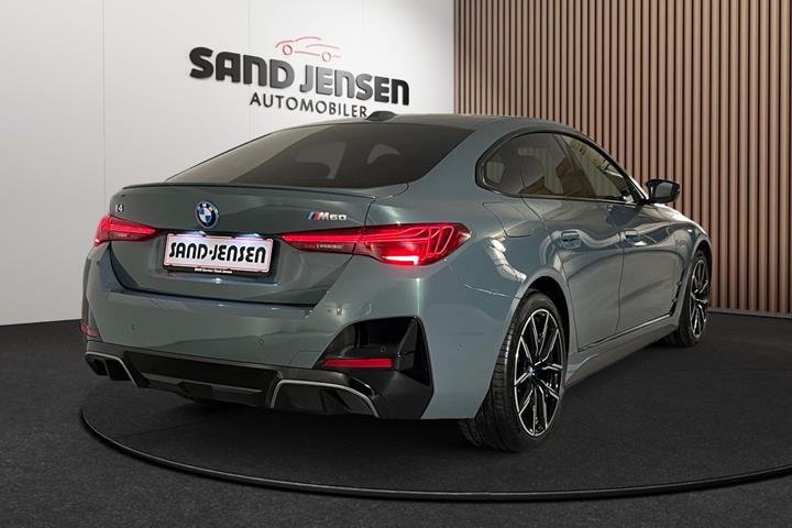 Grøn BMW i4 fra 2026