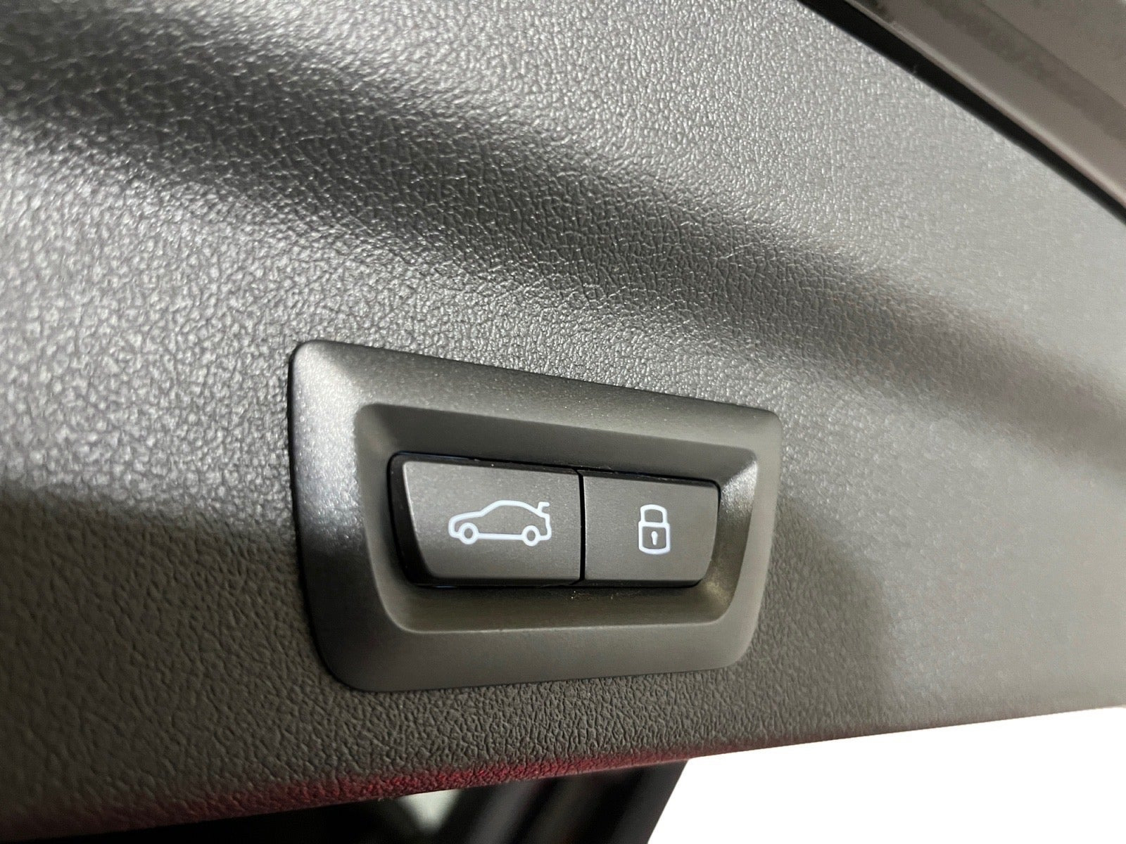 Sort BMW iX1 fra 2023