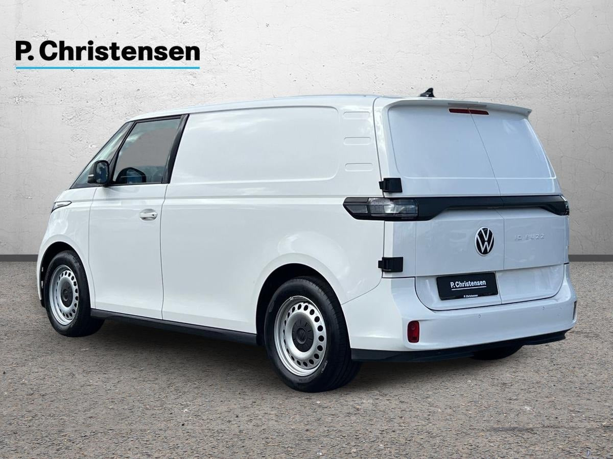 Hvid VW ID.Buzz fra 2024
