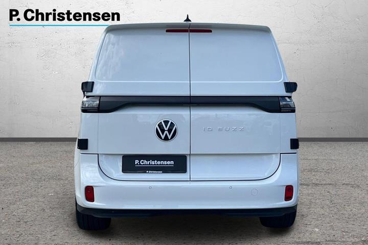 Hvid VW ID.Buzz fra 2024