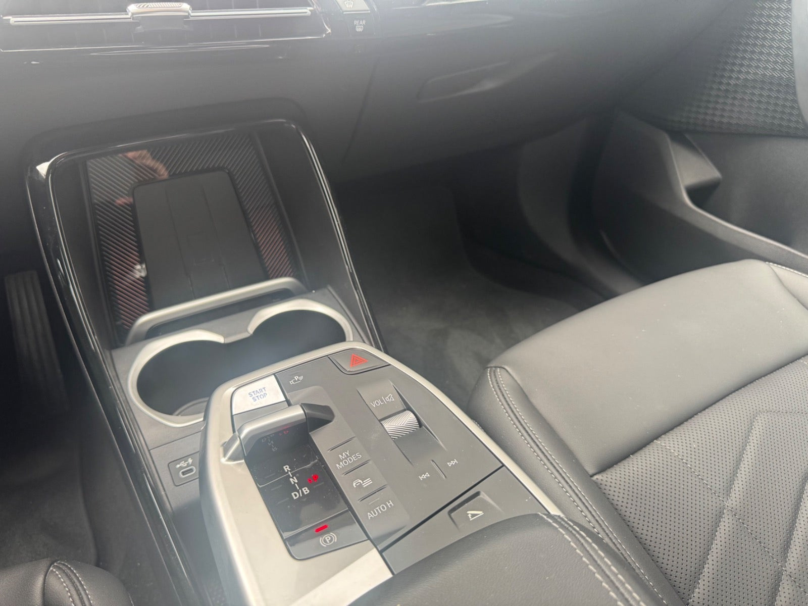 Sort BMW iX1 fra 2024