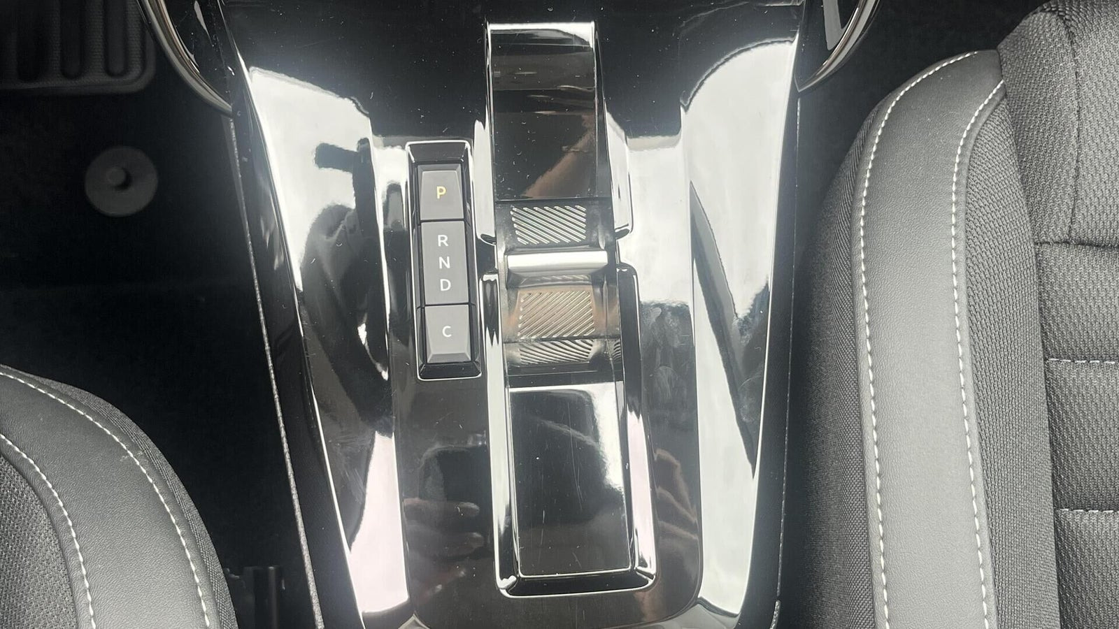 Grøn Citroën e-C3 Aircross fra 2025