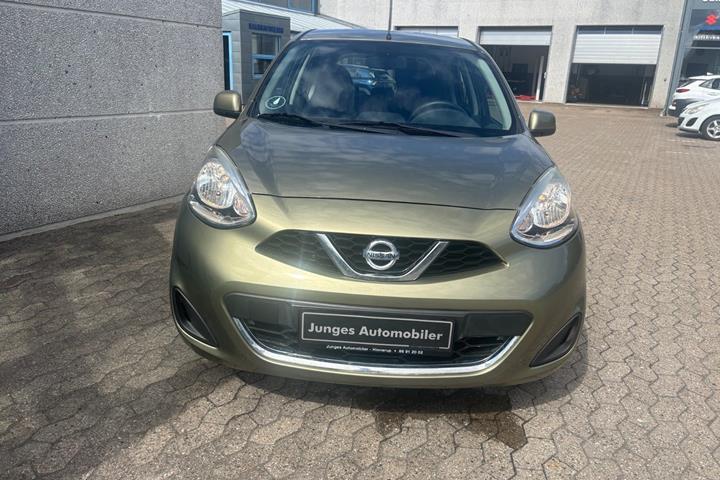 Grøn Nissan Micra fra 2017