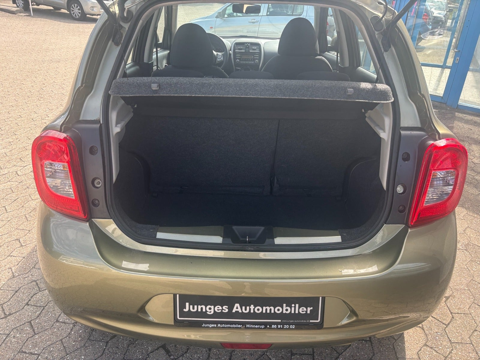 Grøn Nissan Micra fra 2017