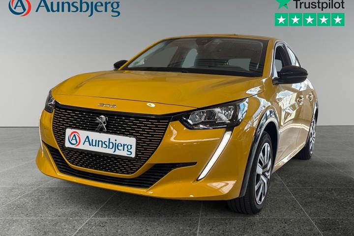 Gul Peugeot e-208 fra 2022