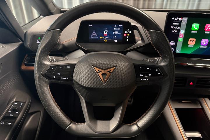 Grå Cupra Born fra 2022