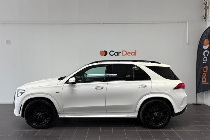 Hvid Mercedes GLE350 de fra 2021