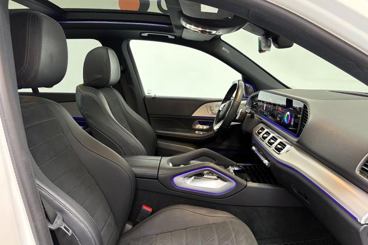 Hvid Mercedes GLE350 de fra 2021