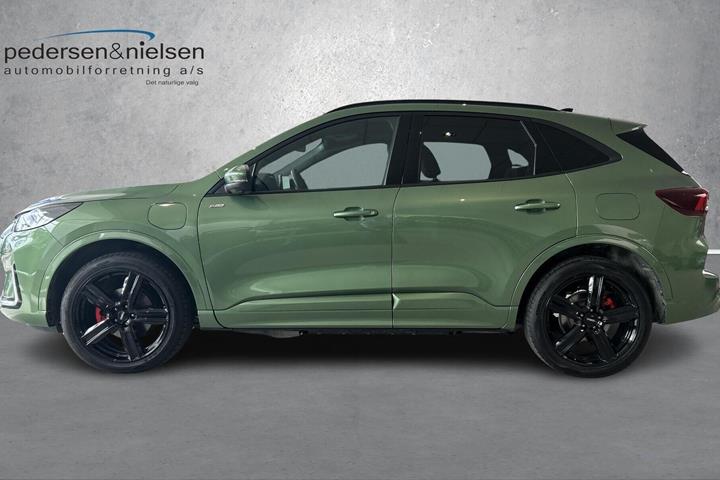 Grøn Ford Kuga fra 2026