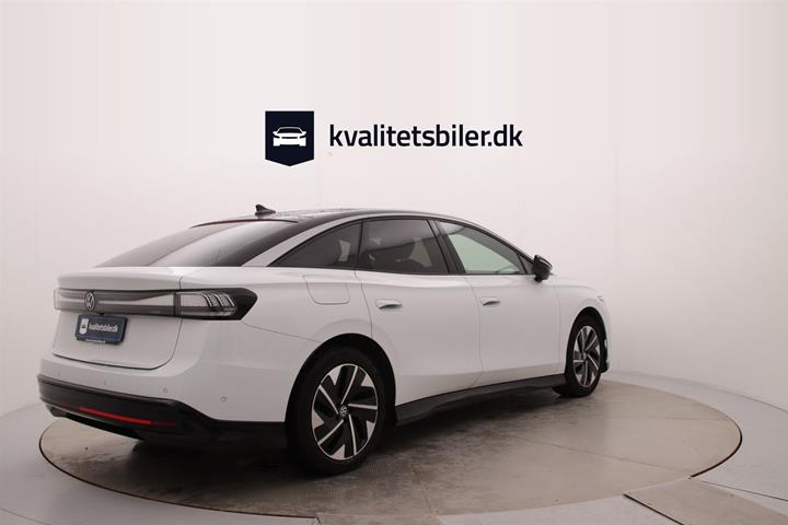 Hvid VW ID.7 fra 2024