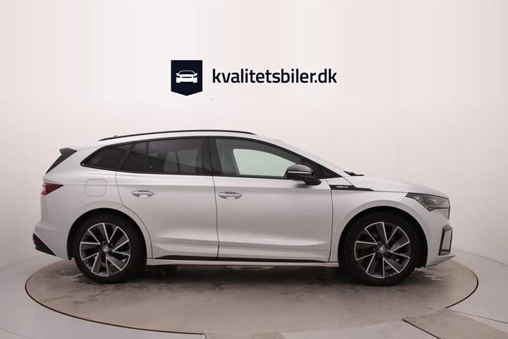 Sølv Skoda Enyaq fra 2022