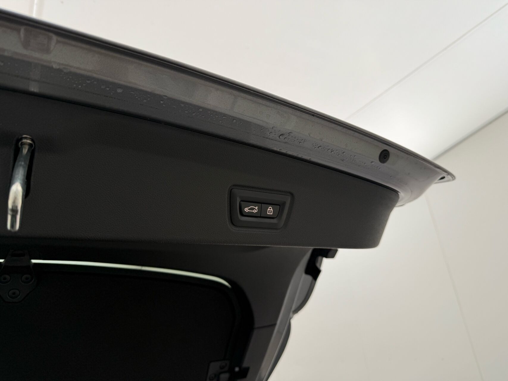 Grå BMW i4 fra 2022
