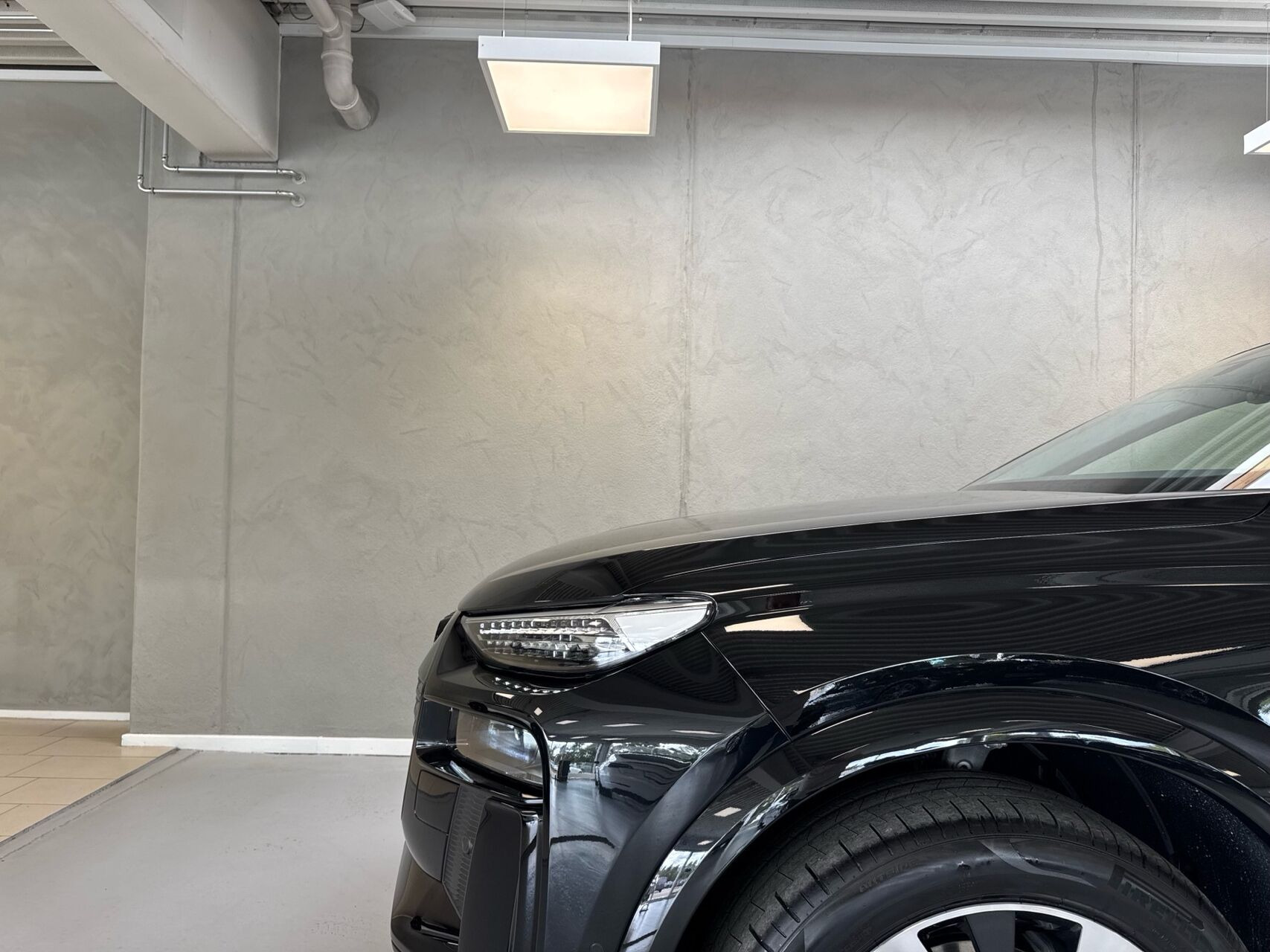 Sort Audi Q6 fra 2026
