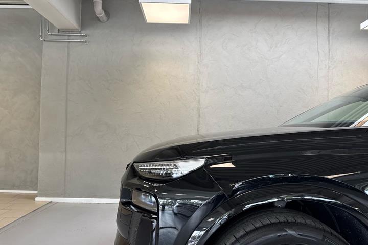 Sort Audi Q6 fra 2026