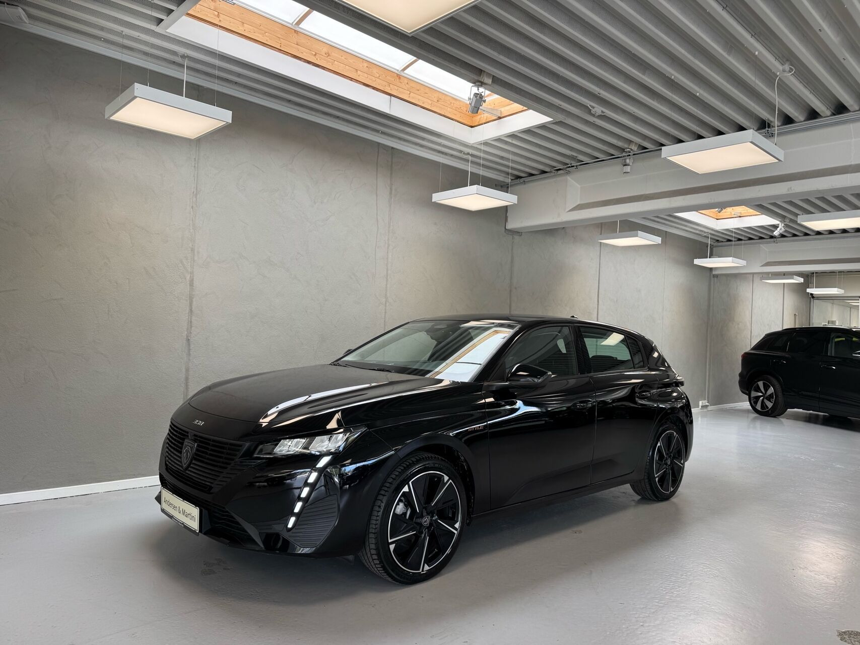 Peugeot E-308 EL Style 156HK Stc Aut.