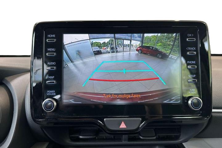 Rød Toyota Yaris Cross fra 2022