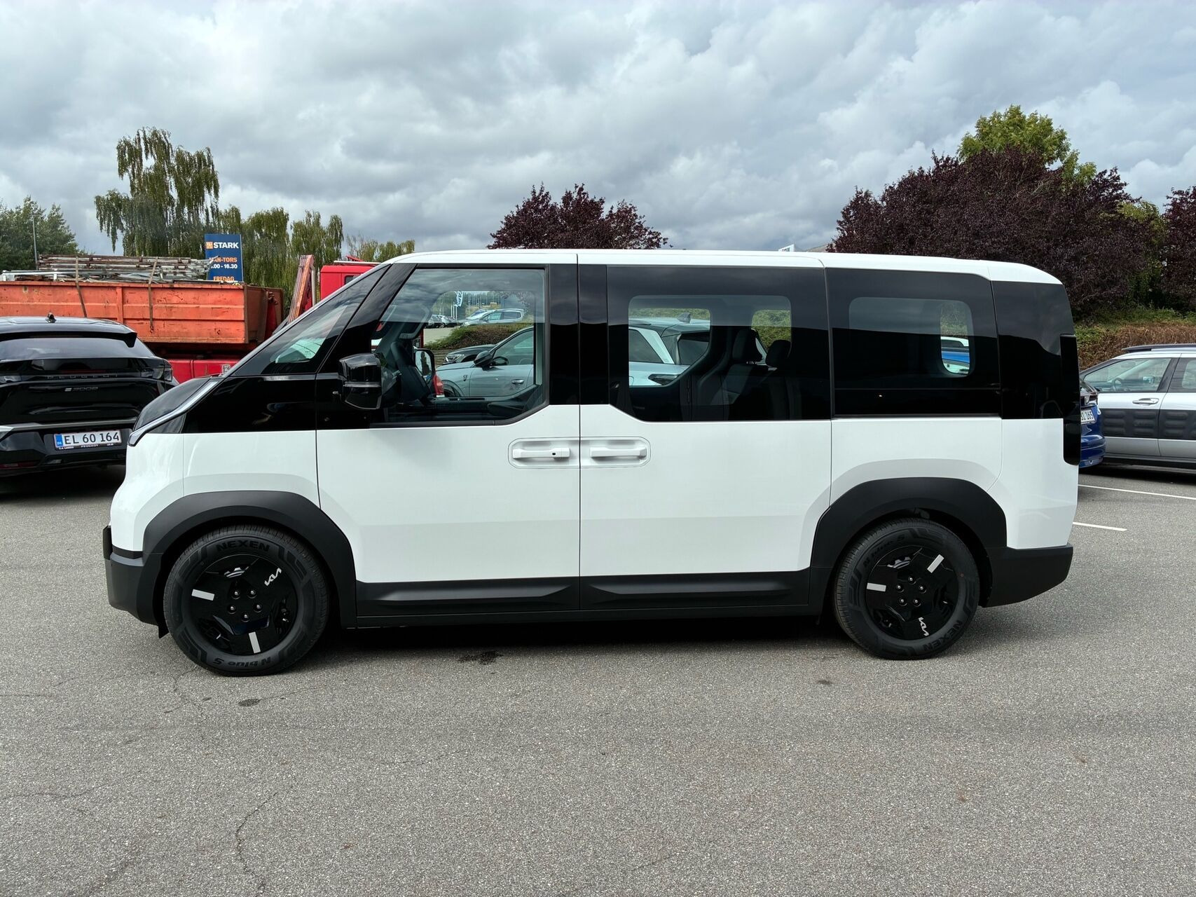 Hvid Kia PV5 fra 2026