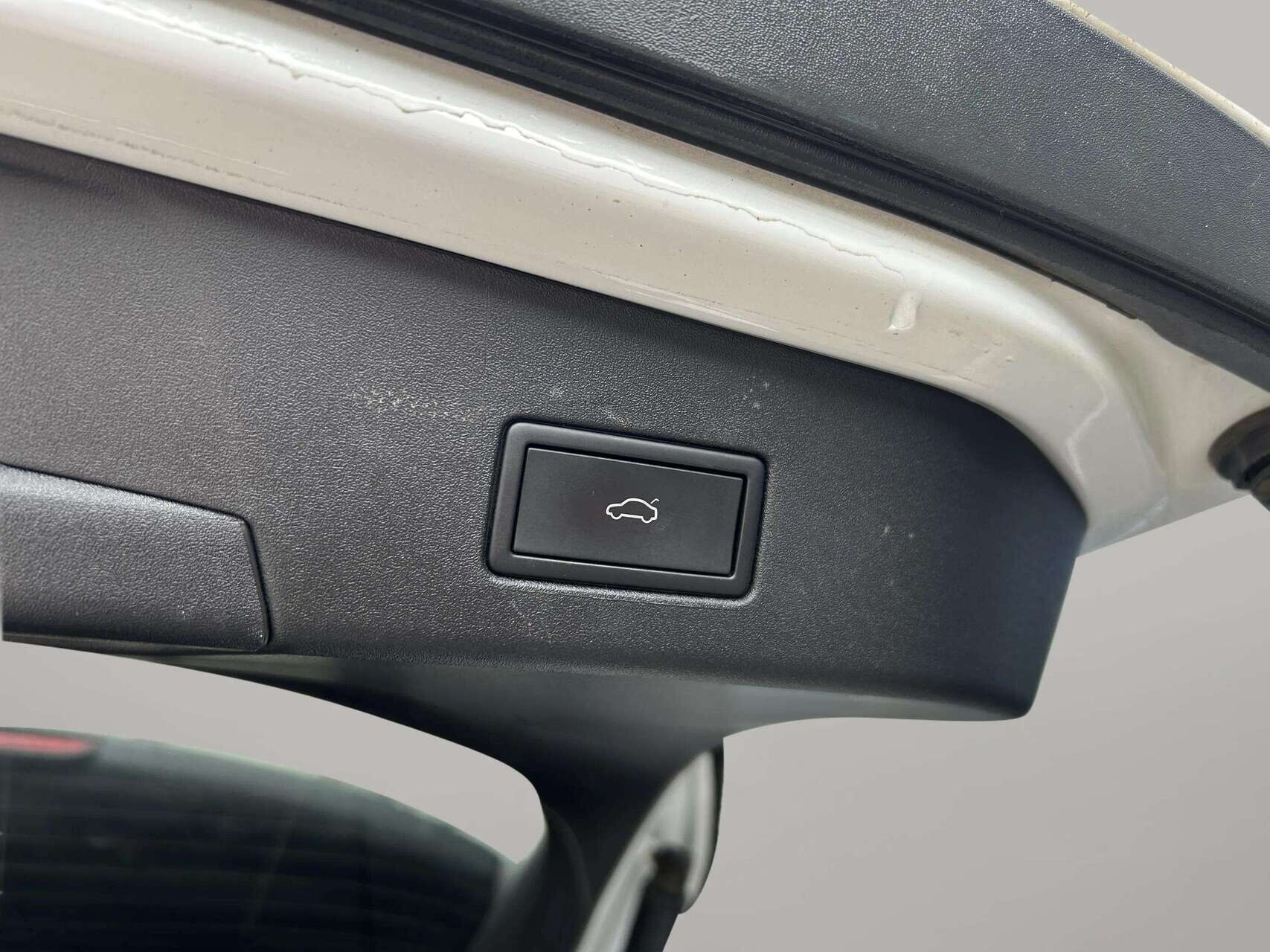 Hvid VW ID.4 fra 2022