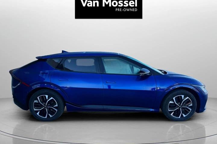 Blå Kia EV6 fra 2021