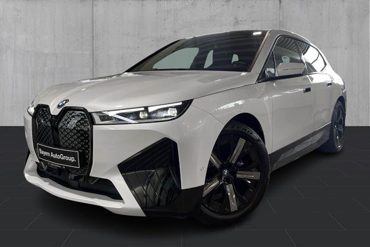 undefined BMW iX fra 2023 set udefra
