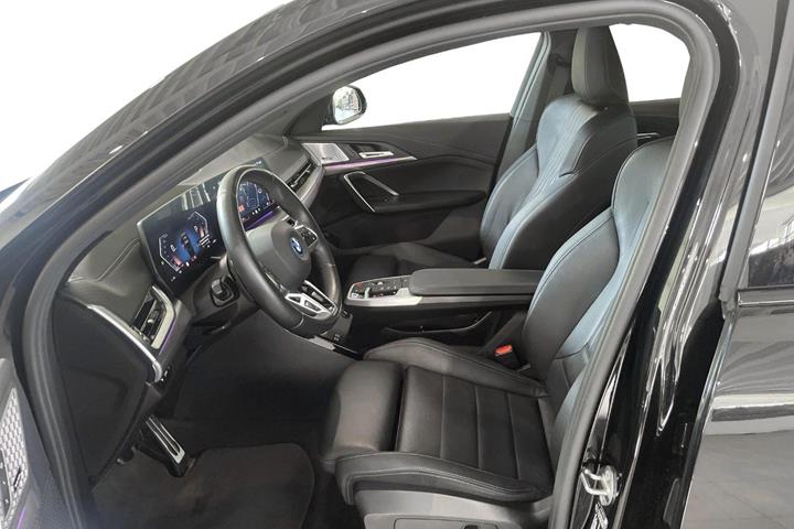Sort BMW iX2 fra 2024