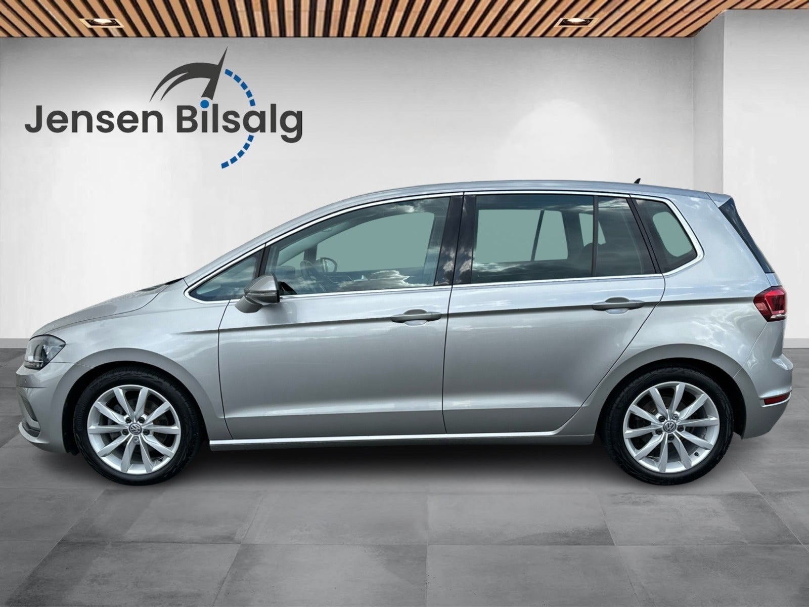 undefined VW Golf Sportsvan fra 2019