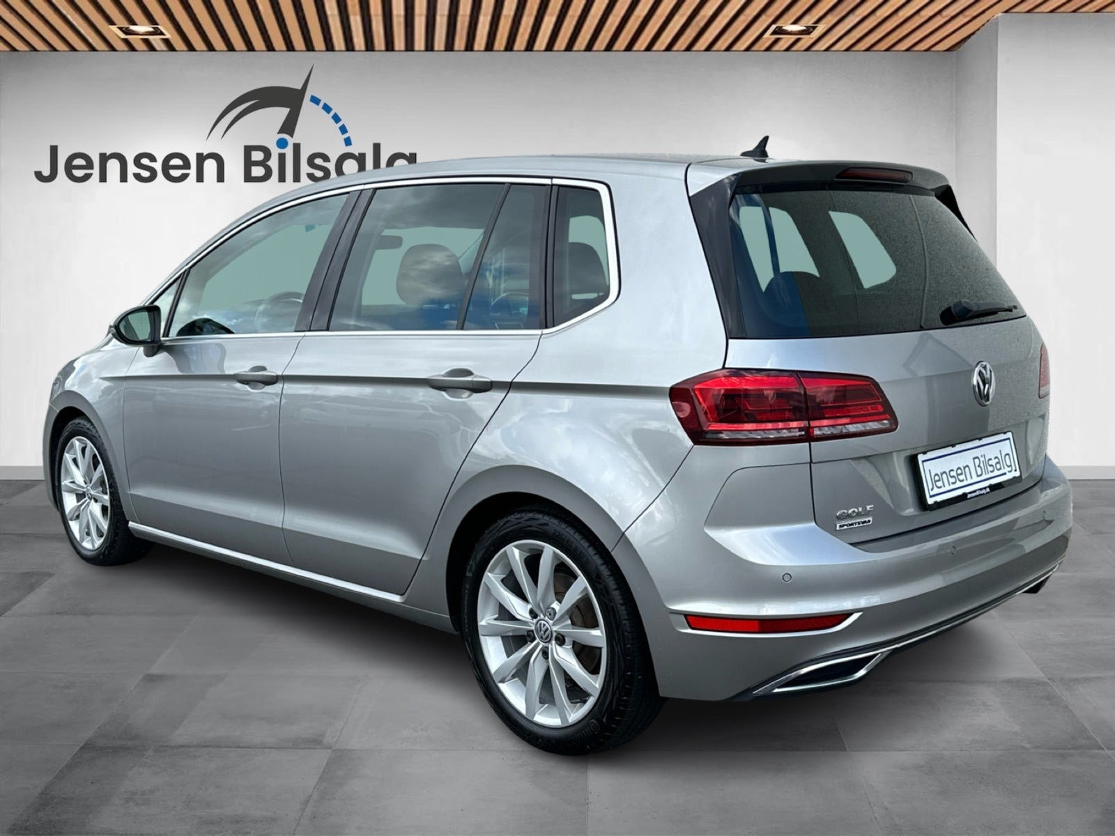 undefined VW Golf Sportsvan fra 2019