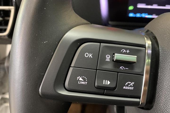Hvid Citroën ë-C4 X fra 2024