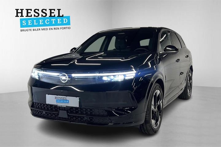 Sort Opel Grandland-e fra 2025