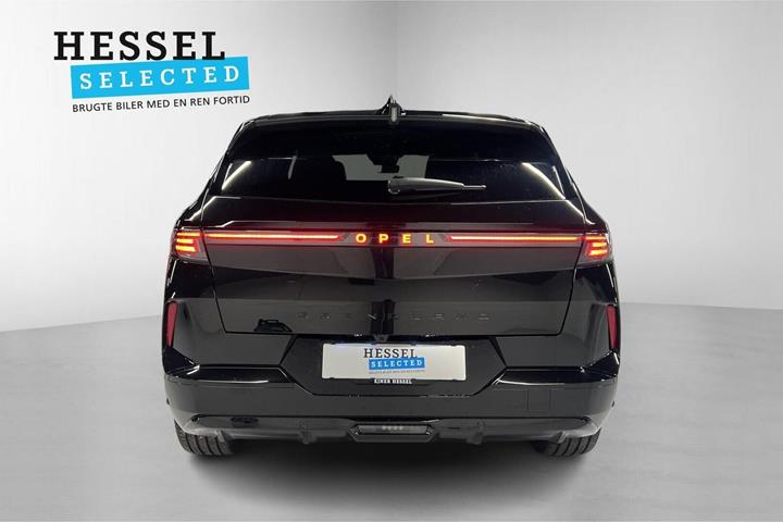 Sort Opel Grandland-e fra 2025
