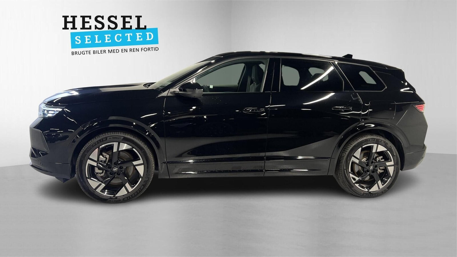 Sort Opel Grandland-e fra 2025
