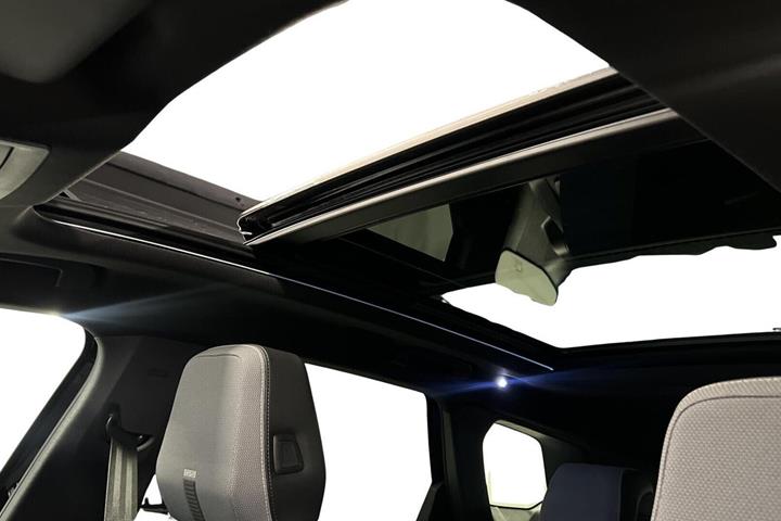Sort Opel Grandland-e fra 2025