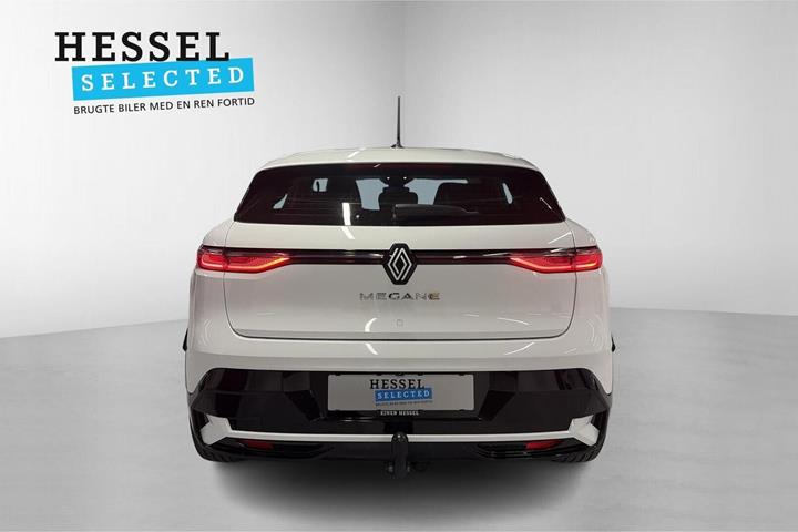 Hvid Renault Megane E-Tech fra 2023